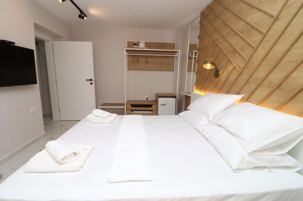 Hercules Room Himare Exterior foto
