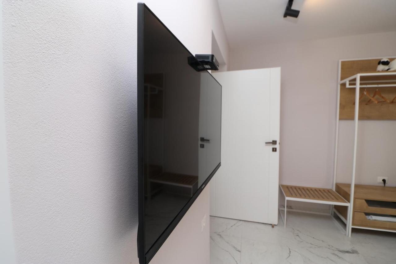 Hercules Room Himare Exterior foto